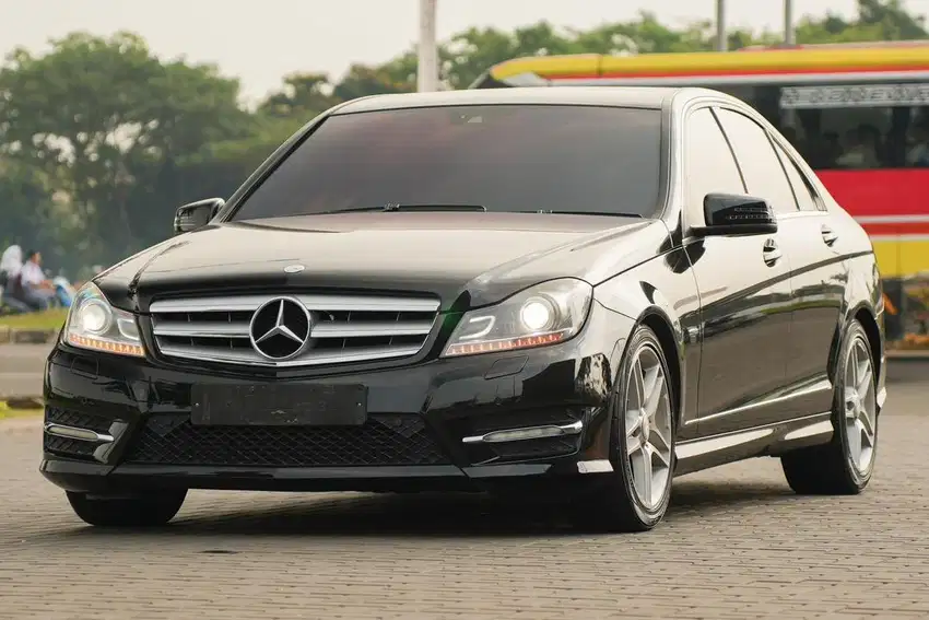 Jgn Disamain! Mercedes Benz C250 AMG 2012