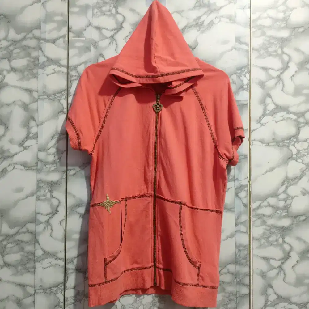 Top / Atasan / Kaos Cewe