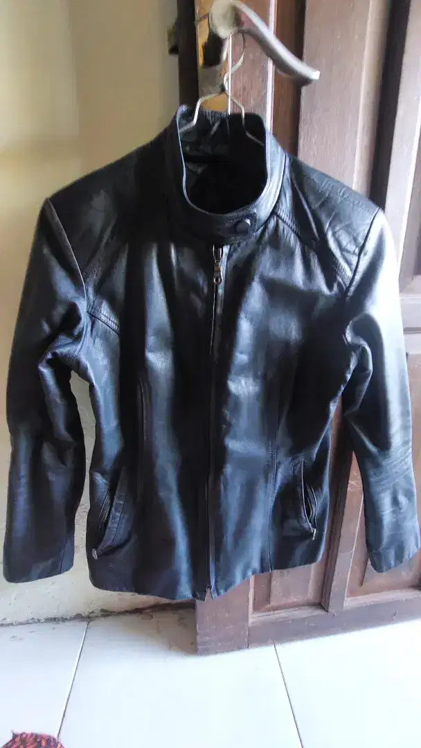 Jaket Kulit Wanita Ori