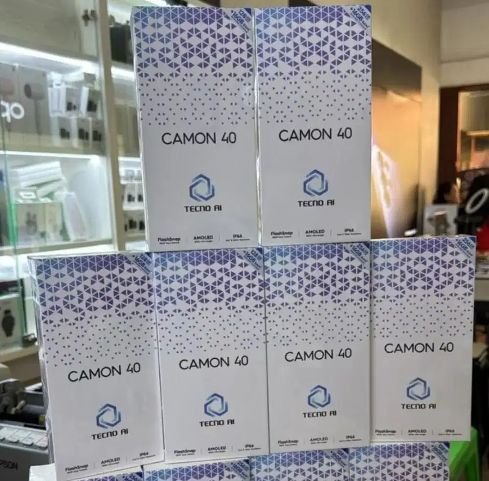 TECNO CAMON 40 8/128-8/256 BARU ORIGINAL GARANSI RESMI 12 BULAN