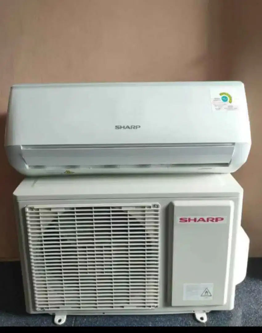 AC Sharp ucy 1/2 PK R32 lowatt like new unit mulus ory