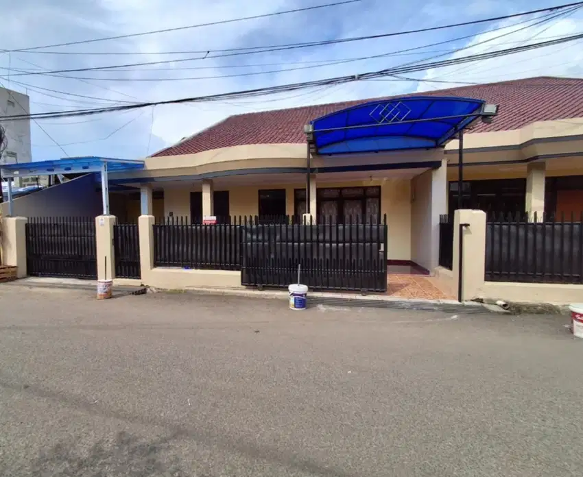 Rumah Sewa Siap Huni Sayap Gatot Subroto Bandung dkt Asia Afrika TSM