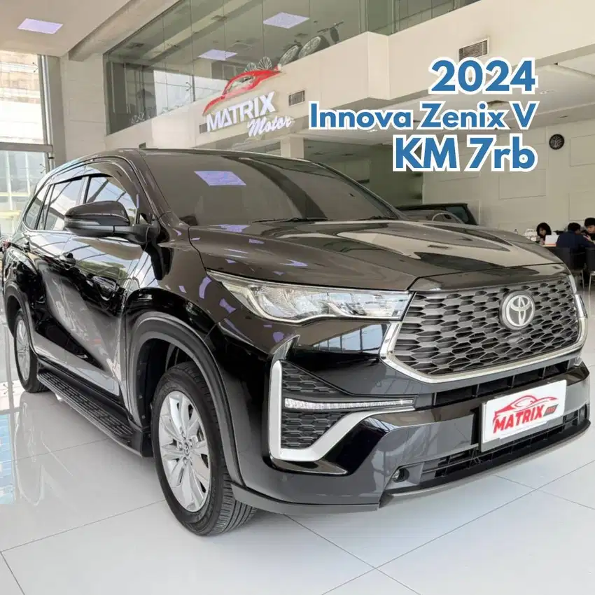 Toyota Kijang Innova Zenix V CVT 2024 Black Bensin Hitam