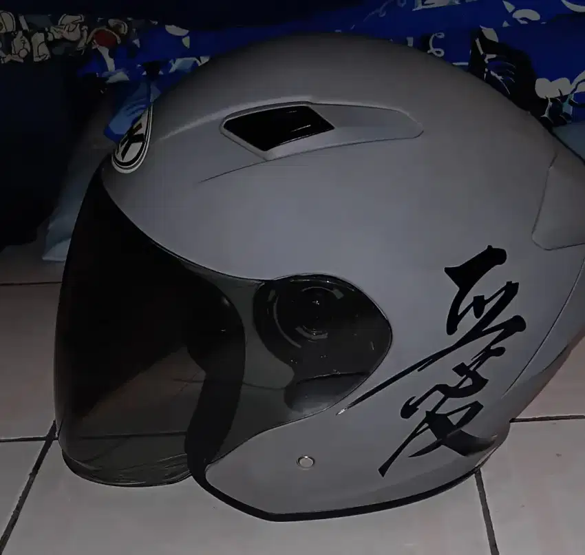 Helm NHK R1-ELITE