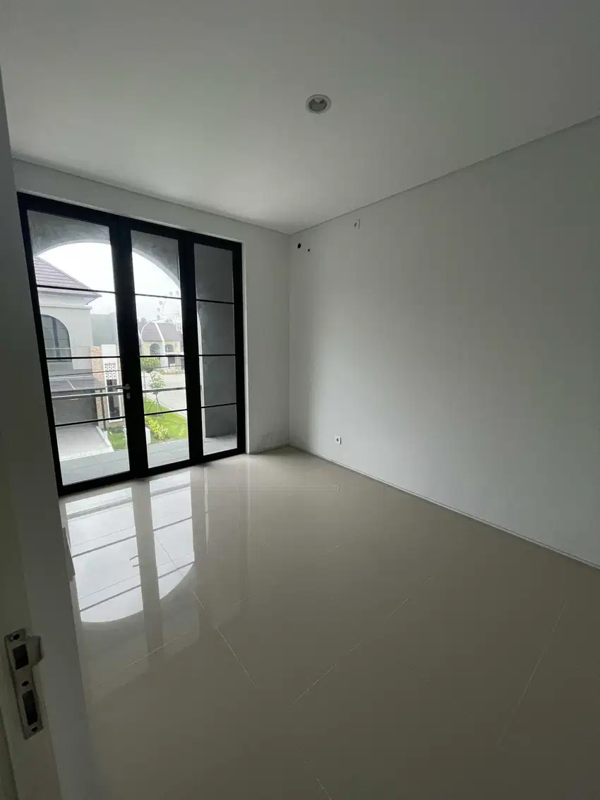 Disewakan rumah Citraland Kedamean dekat Grand Sunrise