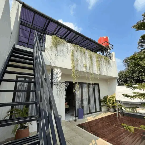 Dijual Rumah 2.5 Lantai Bagus Di Emerald Bintaro Sektor 9