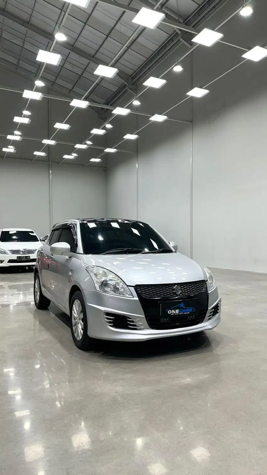 TDP 20jt! Suzuki Swift GL AT 2012, Plat L, KM 135rb, Istimewa
