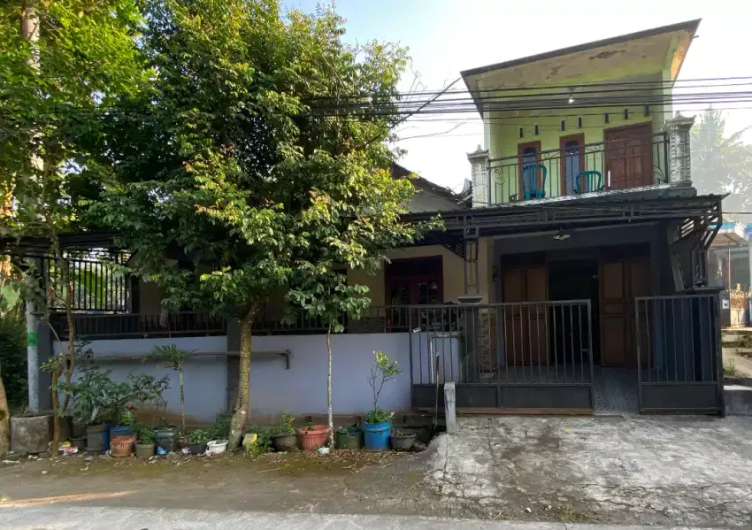 Rumah pinggir jln raya Sruwen - Susukan-Karanggedhe, nyaman & sejuk