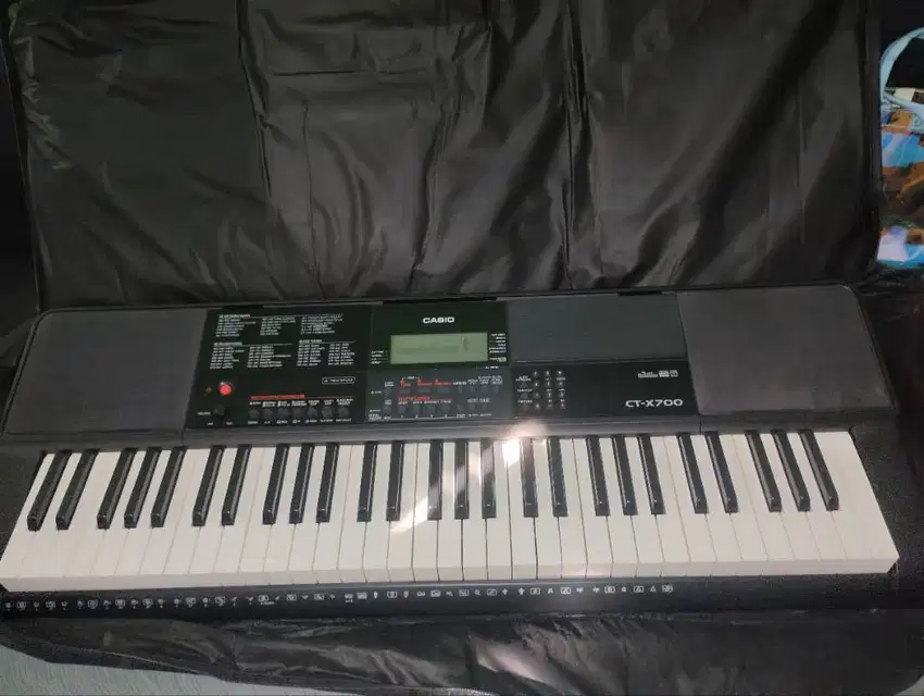 DI JUAL KEYBOARD CASIO CTX 700 SECOND