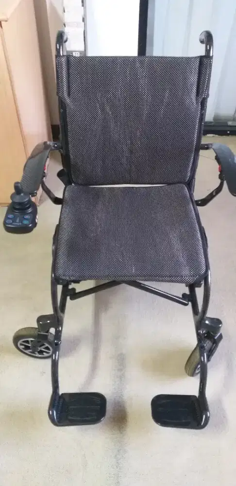 Dijual kursi roda elektronik harga nego