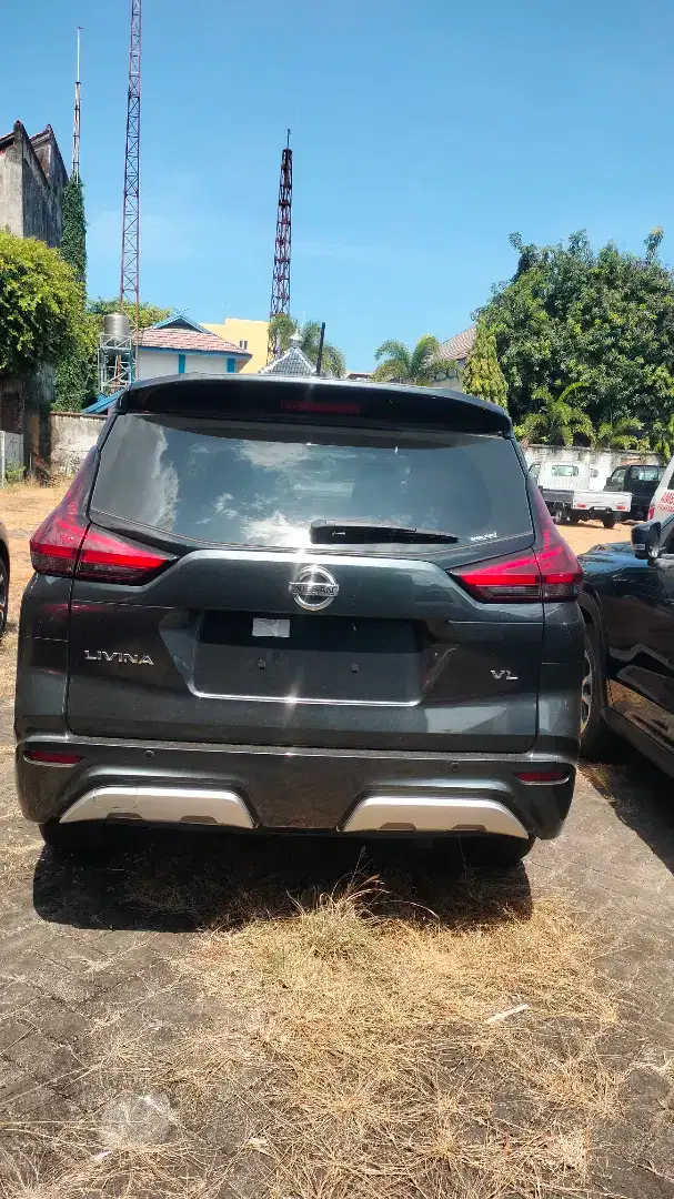 Nissan Livina VL. 1.5 Autometic