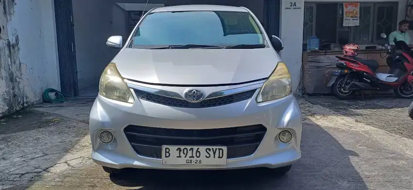 LELANG Mobil Operasional Toyota Avanza Veloz