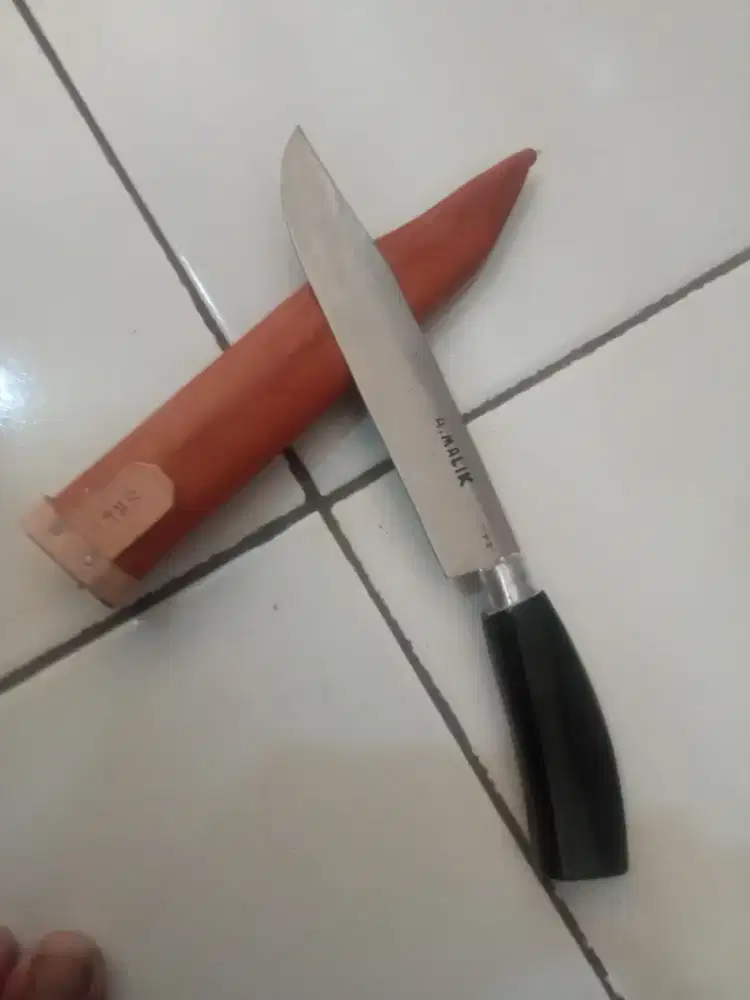 Pisau tradisional garpu Malik