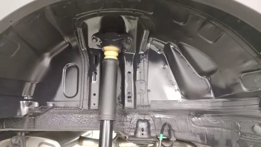 Antikarat mobil area kolong & 4 fender roda