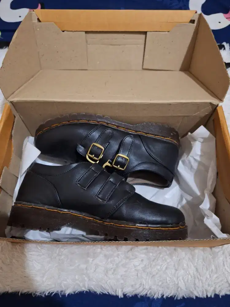 Sepatu Dokmart Hitam Murah