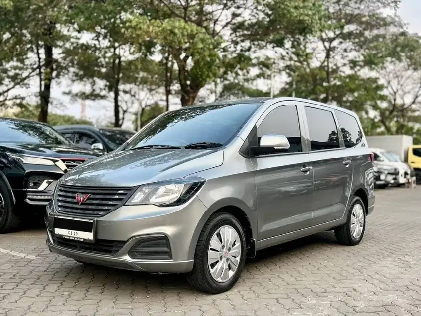 WULING CONFERO 1.5 DB MT MANUAL 2023 ABU-ABU KM 20RB
