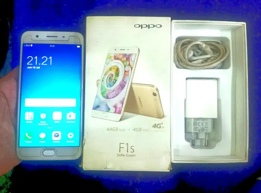 Oppo F1s  4 64  Mulus  Full Set  Resmi Oppo