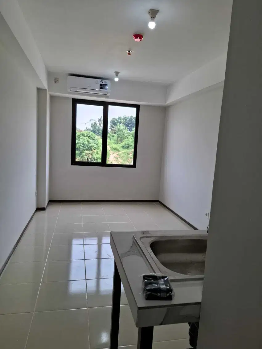 Apartemen Meikarta Murah di Lippo Cikarang studio lantai 5 (rendah)