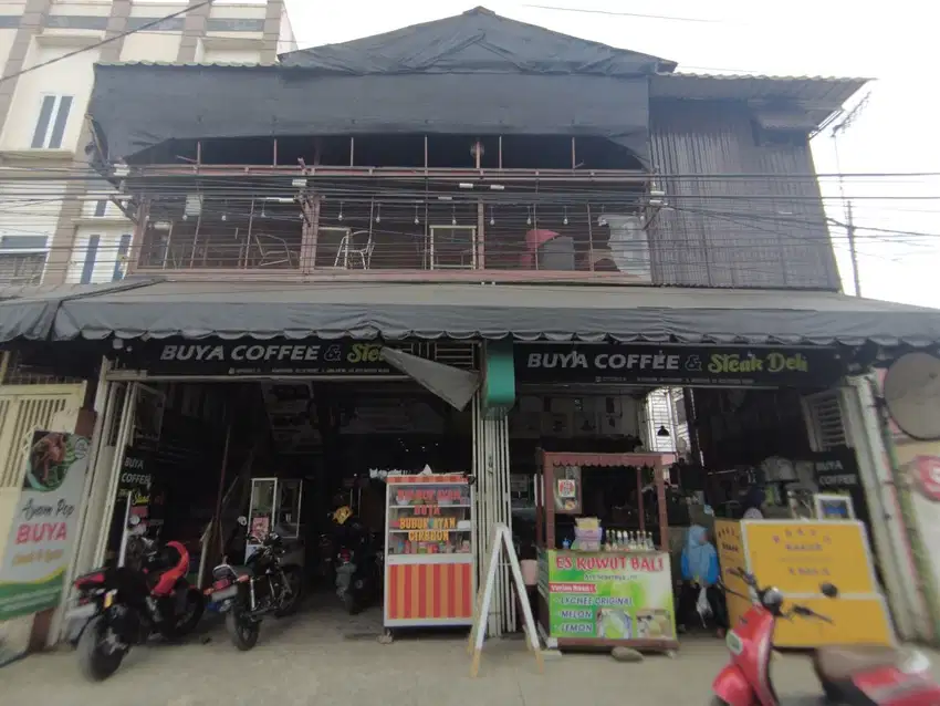 Ruko Gandeng di Jalan Amaliun ( Ismailiyah / Sutrisno )