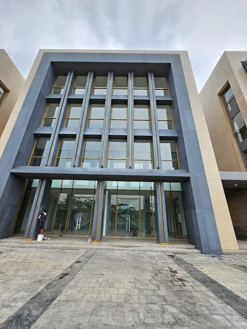 Gedung 5 lantai siap pakai lokasi strategis Foresta Business Loft BSD