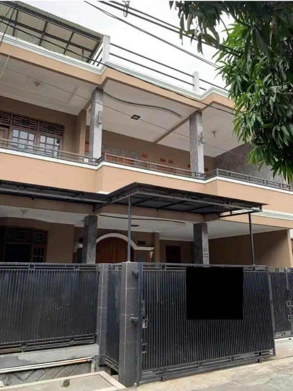 Dijual Rumah 2 Lantai Siap Huni di Komplek Griya Bandung Asri 2