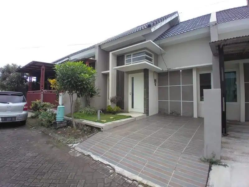 Rumah 5 menit ke Suhat Kampus UB Borobudur Blimbing
