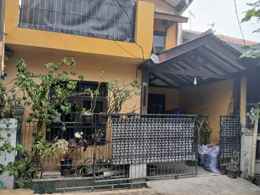 Dijual rumah pondok timur indah Bekasi