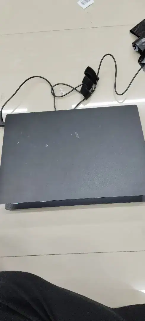 Laptop  Lenovo ideaped slim3