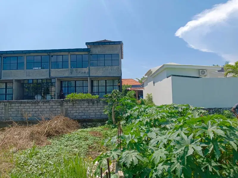 Tanah 2,5 Are dikawasab Villa, Toyaning,