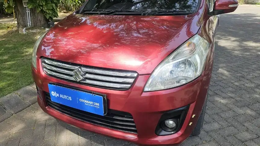 SUZUKI ERTIGA GL 2014 MERAH OTOMART KENJERAN