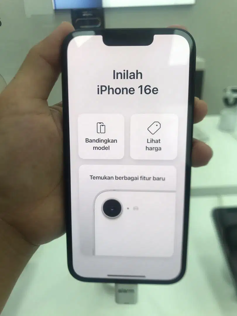 KREDIT HP IPHONE 16e