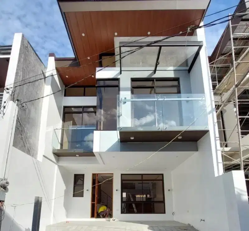 JUAL RUMAH HARGAA ISTIMEWAH HANYA HARI INI DI KEPUTIH SURABAYA