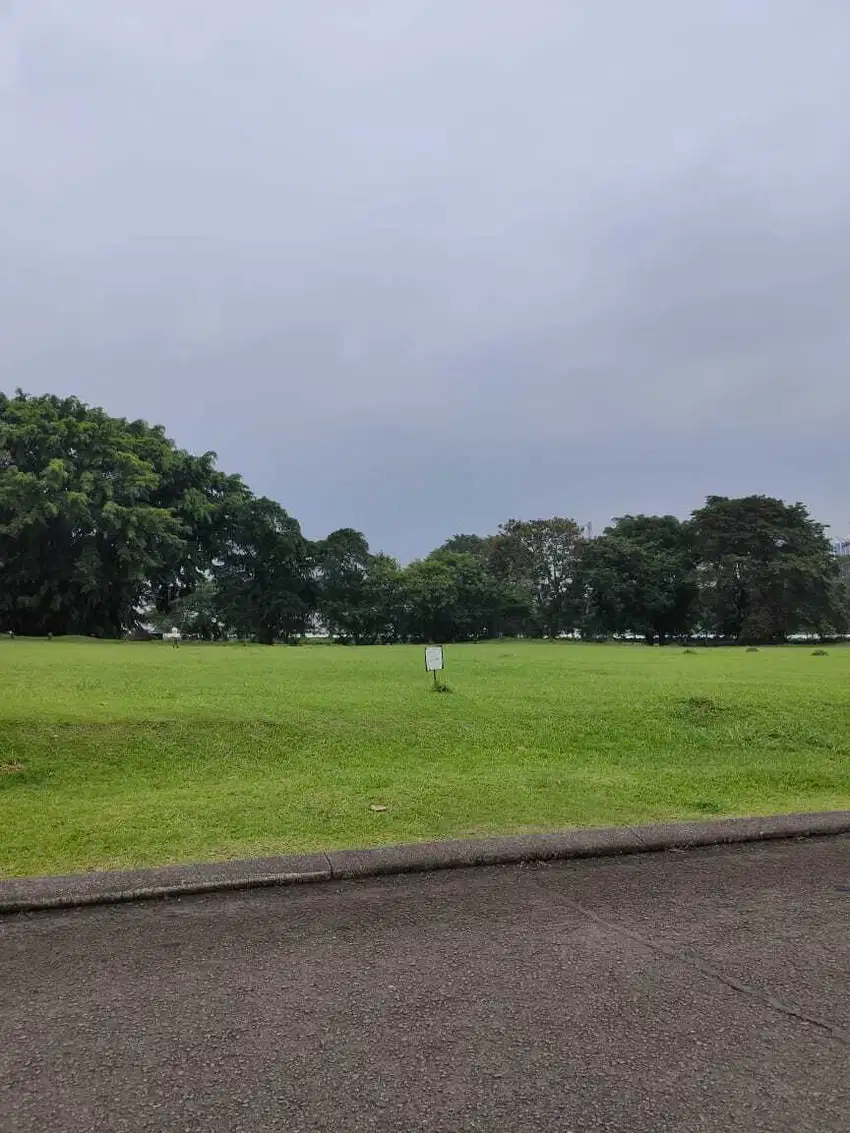 DIJUAL TANAH PARAMOUNT HILL GOLF BSD NEMPEL LAPANGAN GOLF