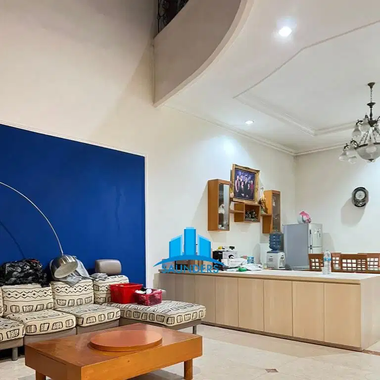 Dijual rumah mewah cluster Villa Gading Indah harga istimewa
