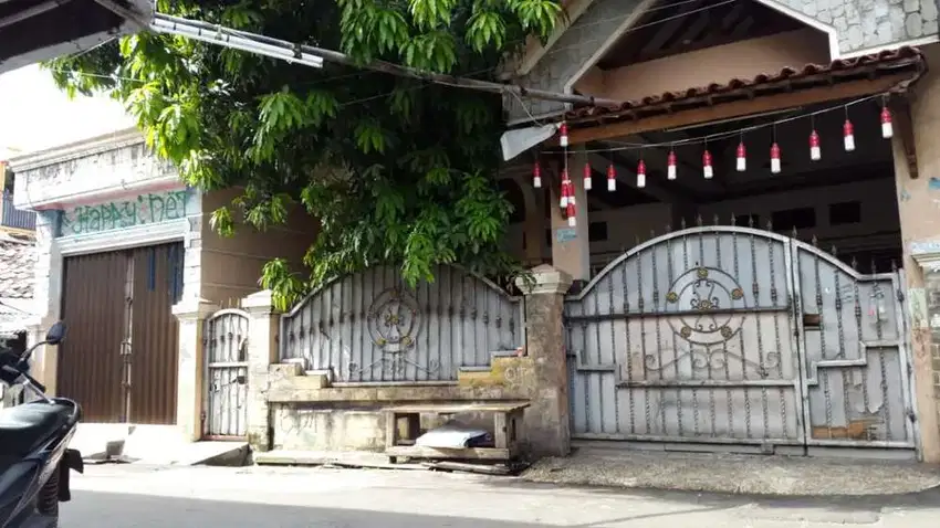 Dijual Rumah Besar dan Murah di Jakarta Pusat