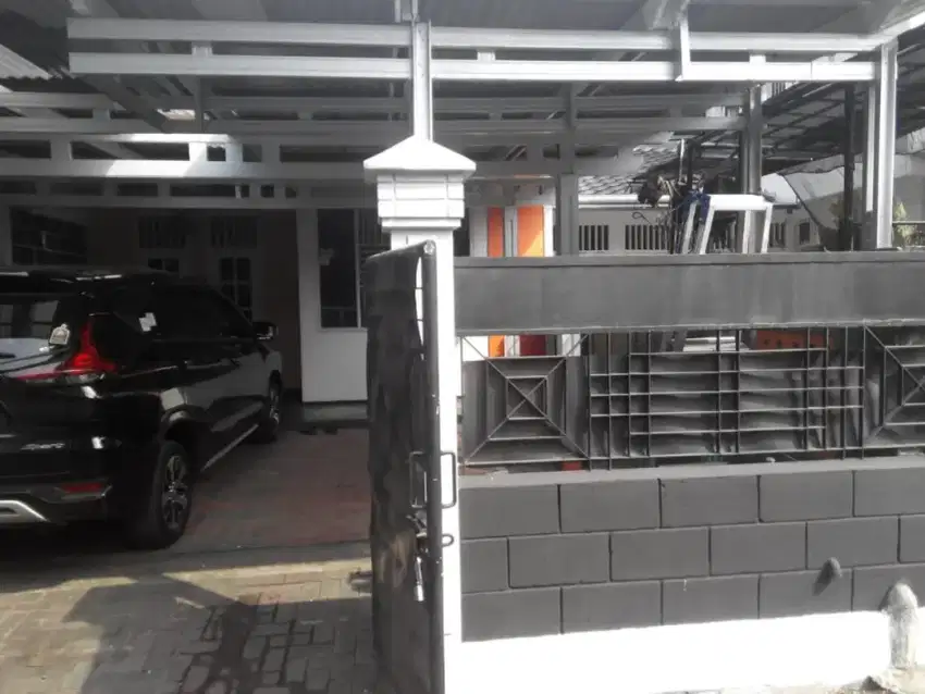 RUMAH MINIMALIS DI PONDOK KELAPA