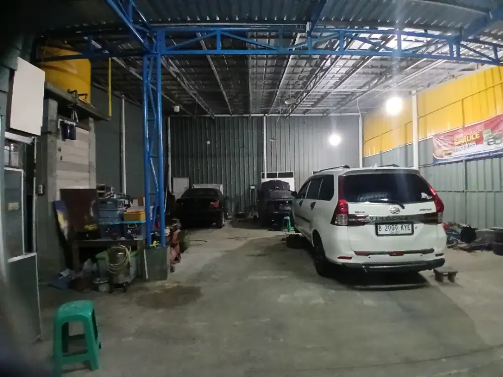 Bengkel Cat body repair Mobil, penyok dan Poles Mobil Murah bergaransi