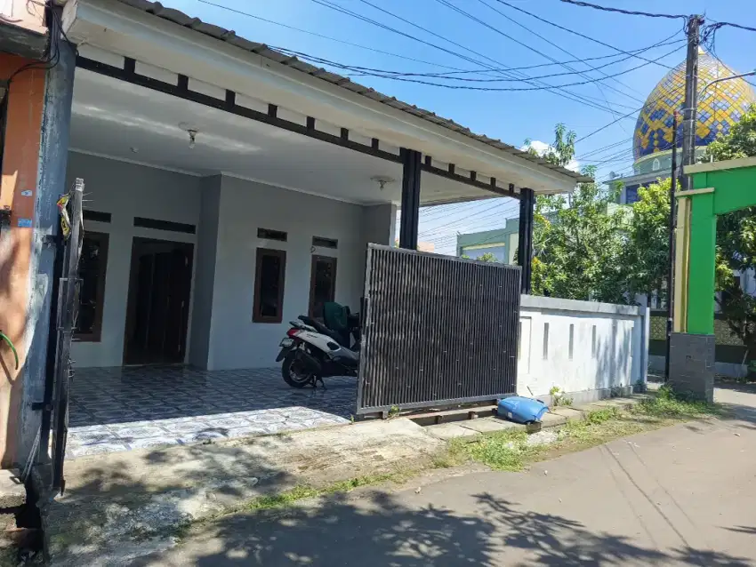 Disewakan atau Di Jual Rumah