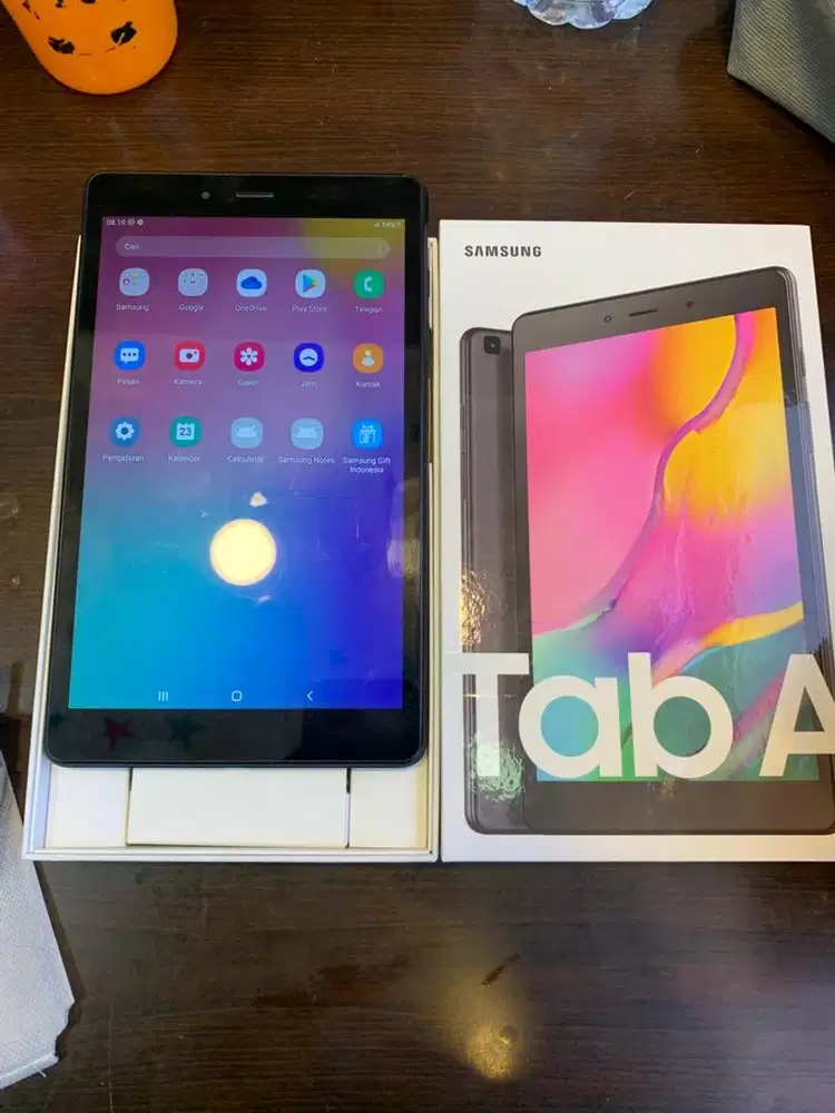 Samsung Tab A8 ( 2019 )2/32 full set