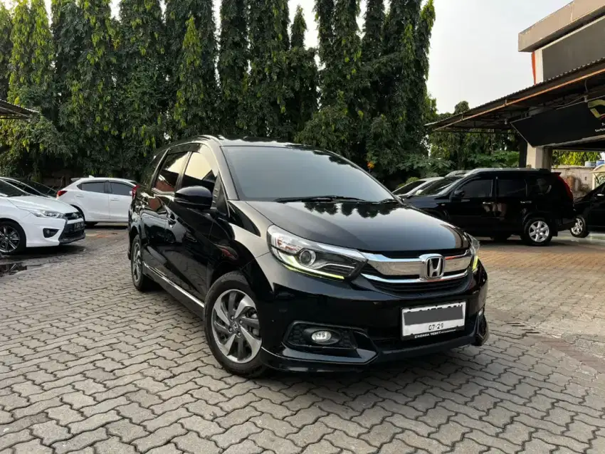 3JT MOBILIO E CVT 2019 LOW KM 60RB RARE !!