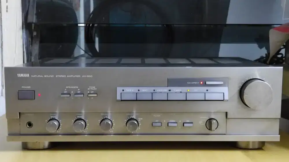 Yamaha AX 530 Stereo Amplifier                   Made in Pioneer Japan