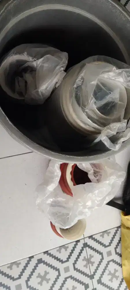 Dijual Pot Plastik Layak Pakai