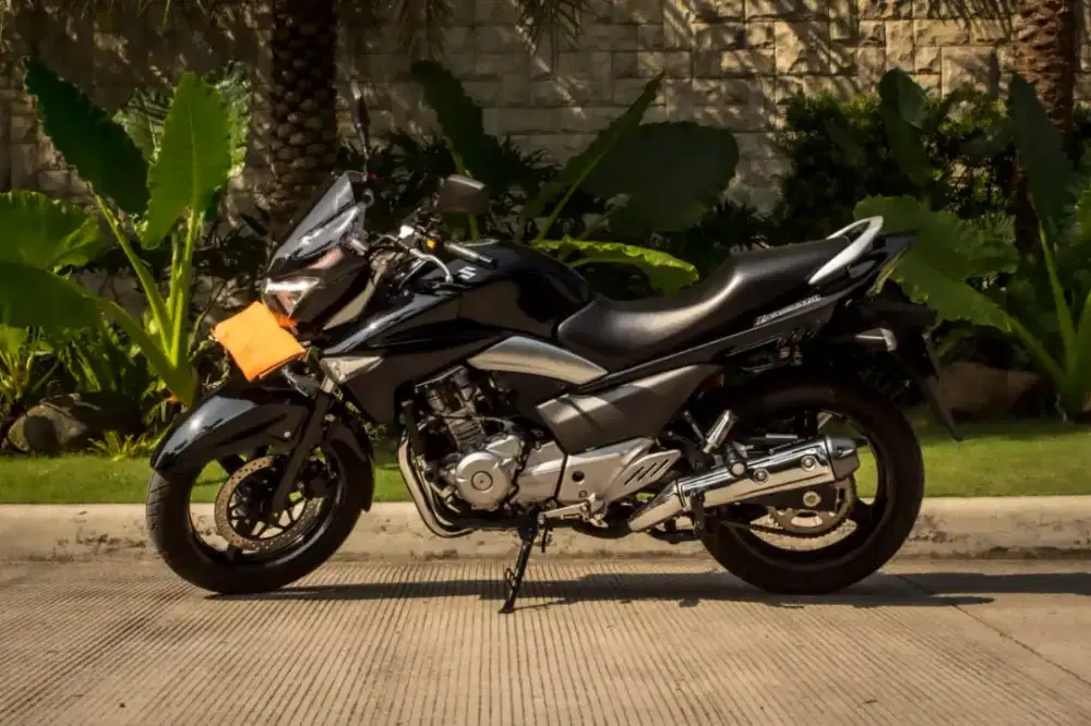 Jual cepat suzuki inazuma kondisi mulus