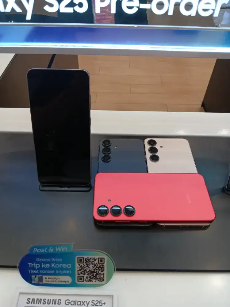 Samsung Galaxy S25 Ultra Kredit mudah proses singkat.