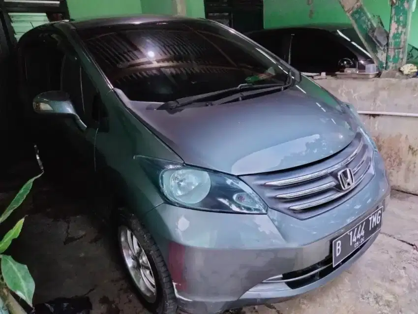 Dijual Honda Freed PSD at 2010