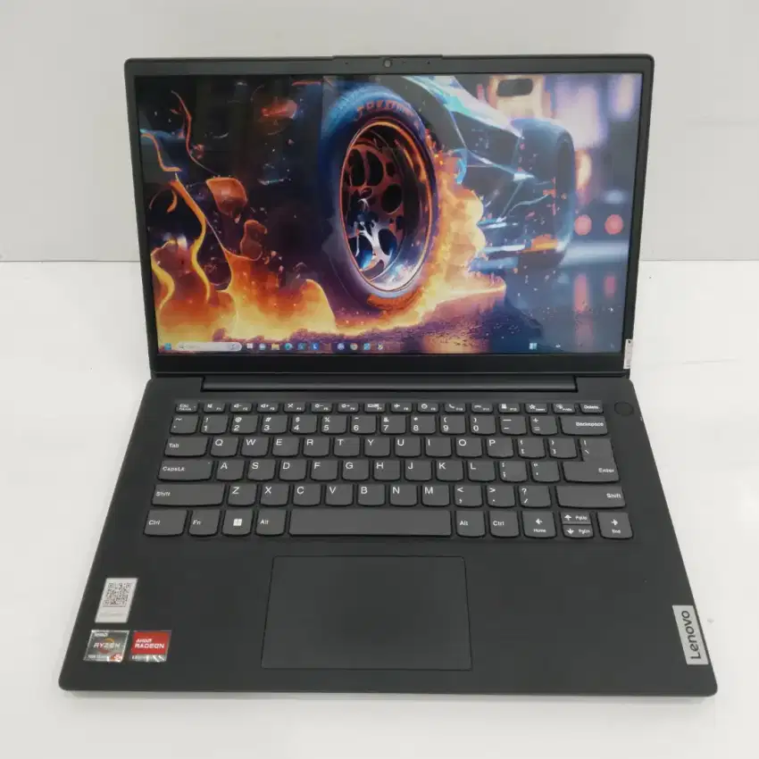 Lenovo V14 G4 Amd Ryzen 5-7520U Ram 8GB SSD 256GB
