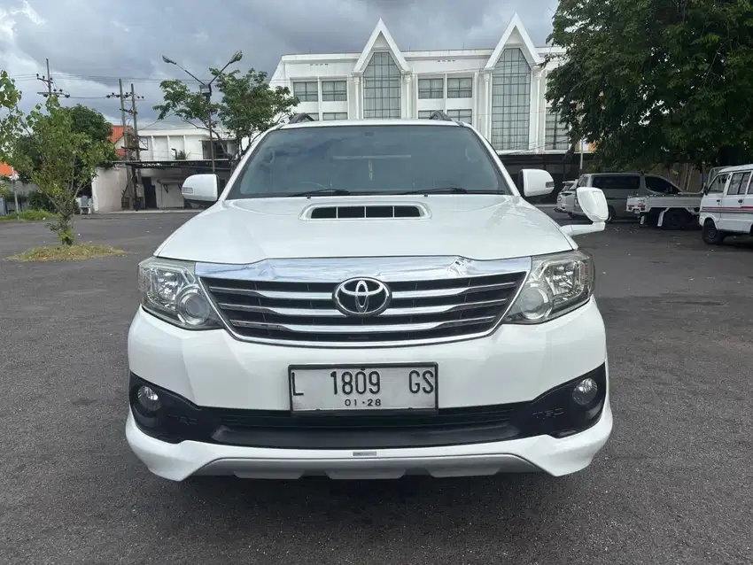 TOYOTA FORTUNER TRD VNT DIESEL MATIC  2013