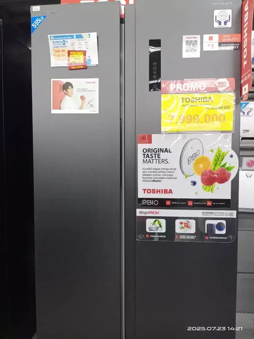 Cicilan Kulkas Toshiba SBS cukup KTP aja
