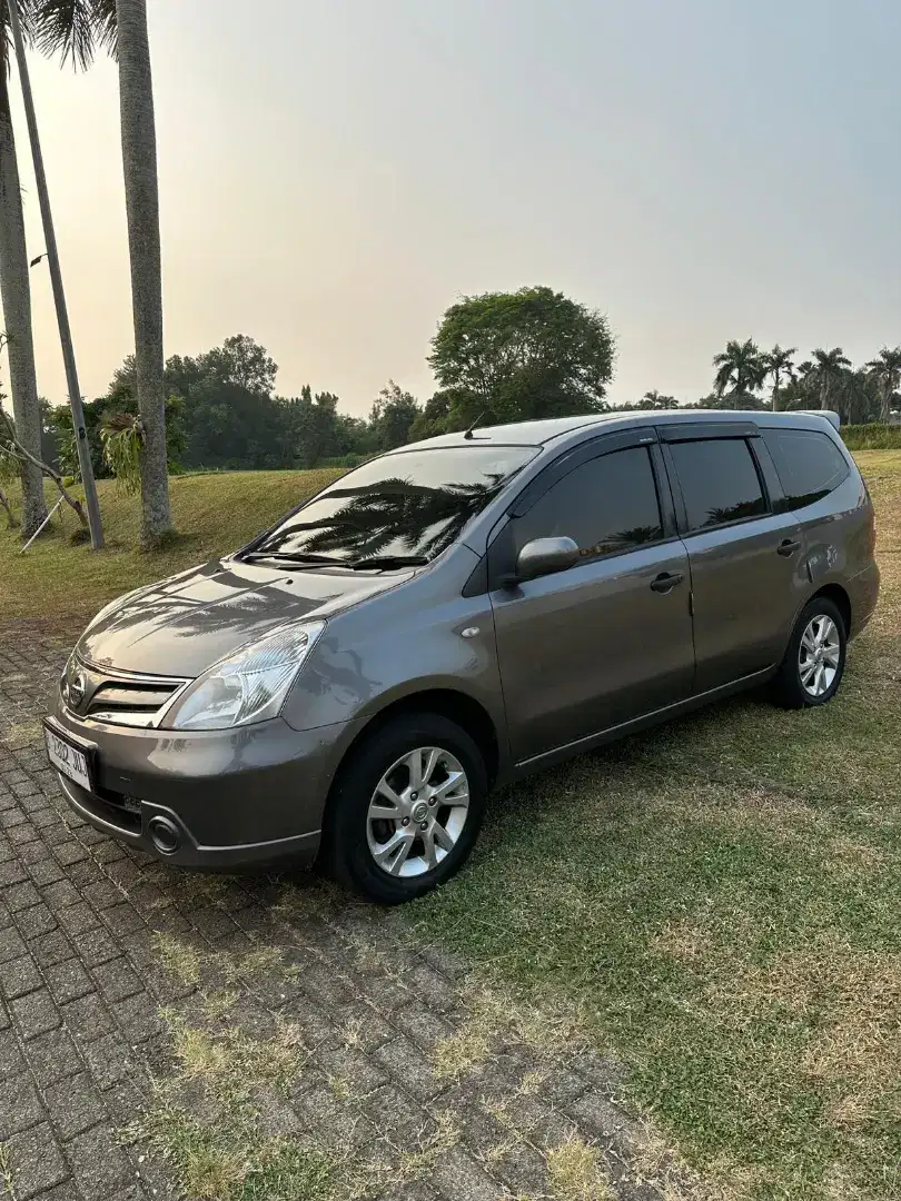 Livina 2013 matic