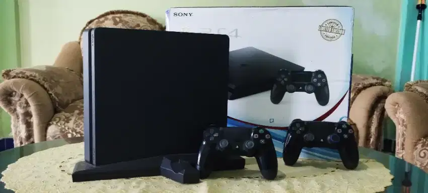 PS4 Slim 1TB Stik Original x2